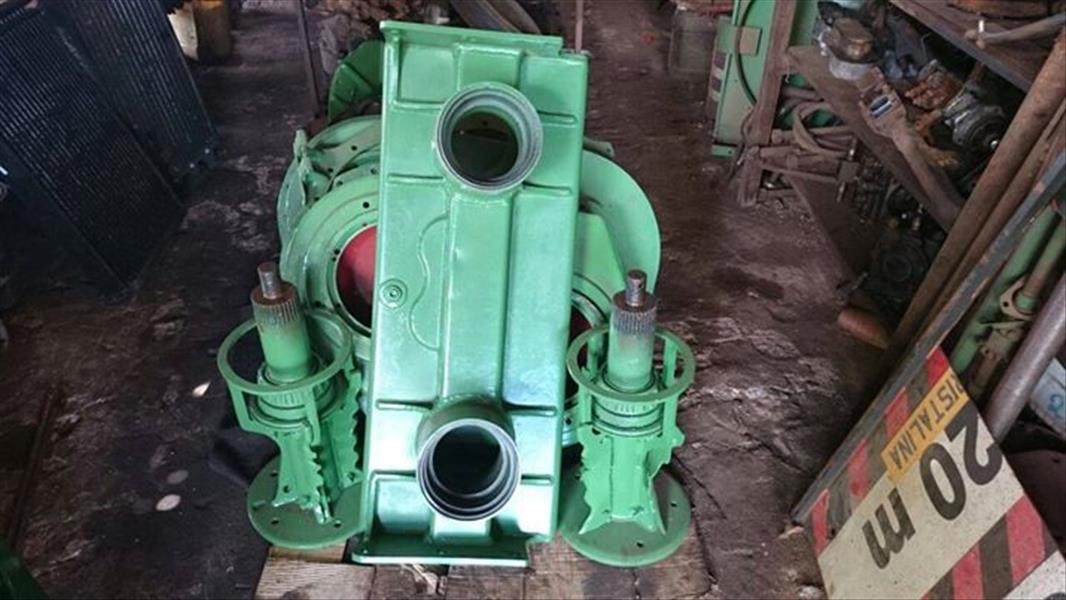 Caixa Corte de Base desmontada John Deere